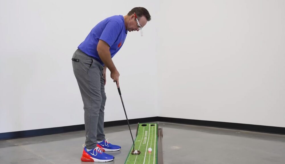 Align your eyes in the right spot to make more putts