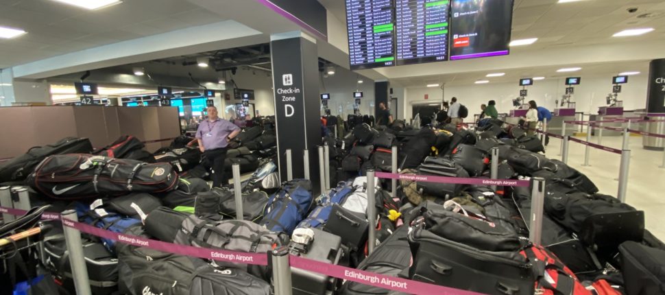 Edinburgh Airport roasted as golf clubs left behind