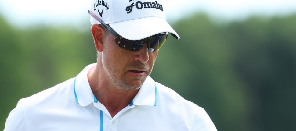 Fellow pros slam Henrik Stenson over LIV switch