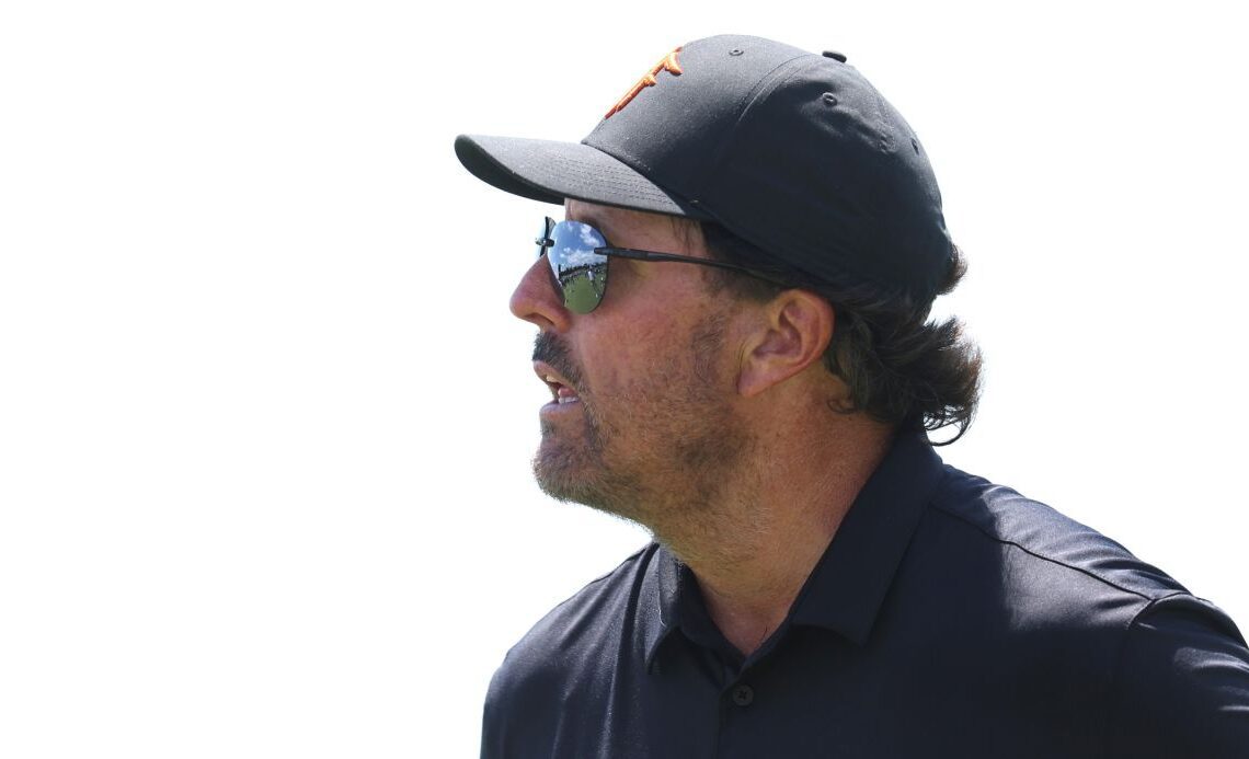 Report: Mickelson Pulls Out Of Champions Event And Dinner At 150th Open