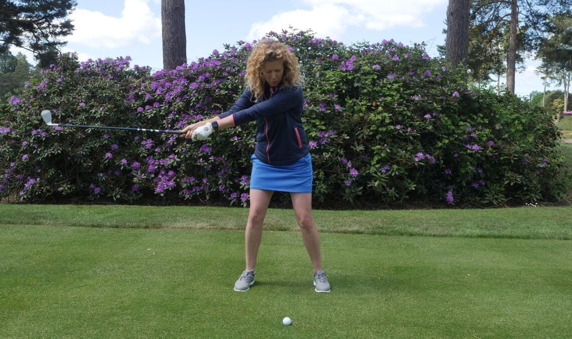 what is casting in the golf swing
