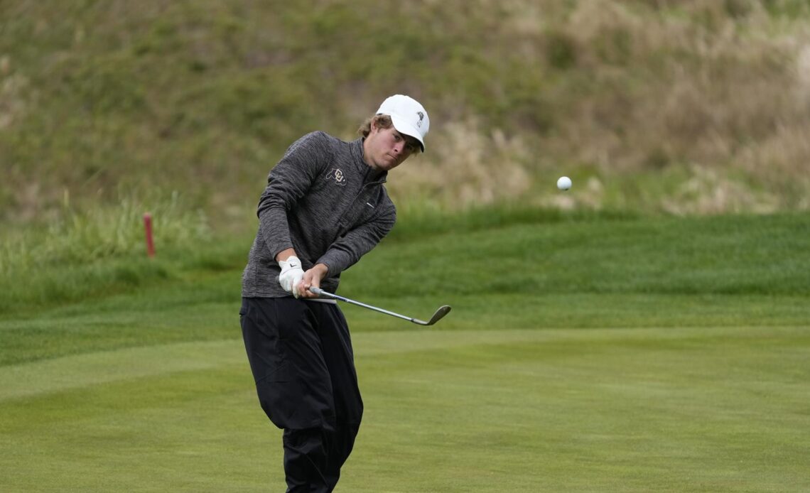 Golfers Finish Second At Air Force