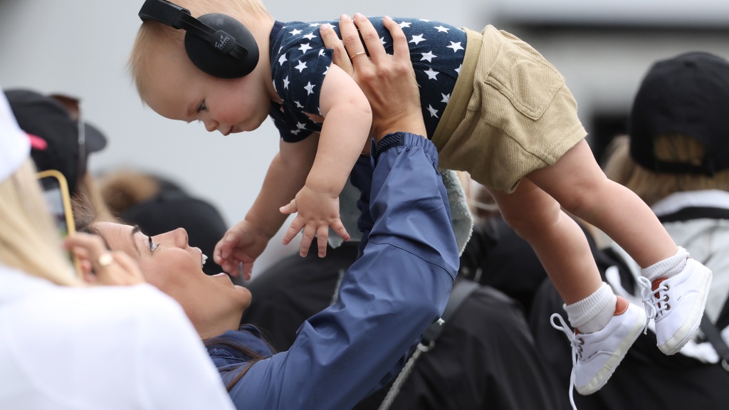 Jordan Spieth shares adorable moment with son Sammy