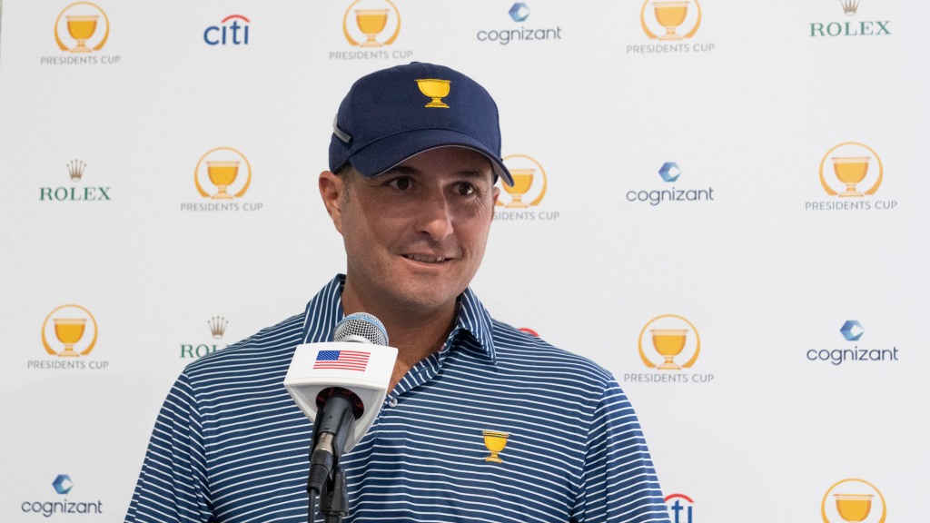 Kevin Kisner kills at the mic in presser