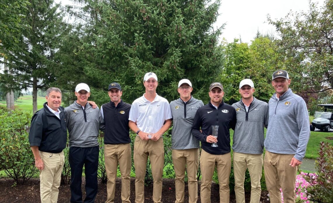 Men’s Golf Claims Team, Individual Titles at Turning Stone