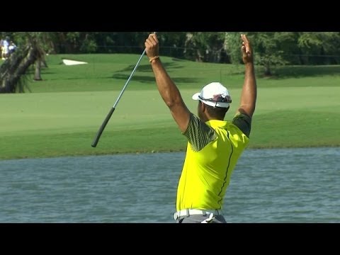 Tiger Woods makes incredible 91-foot birdie putt at Cadillac