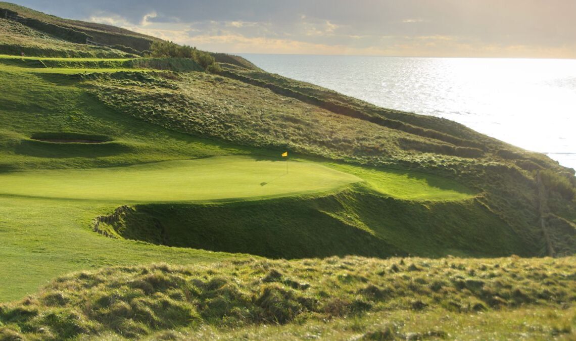 12 Beautiful Golf Holes Worth The Green Fee Alone