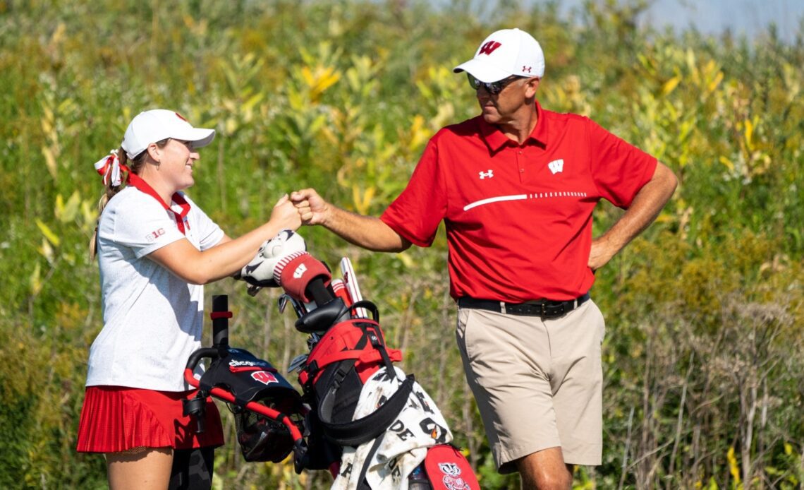 Badgers tie for fourth at home invitational