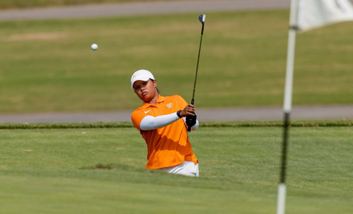 Chotikabhukkana Paces Lady Vols Through Round One of Landfall Tradition