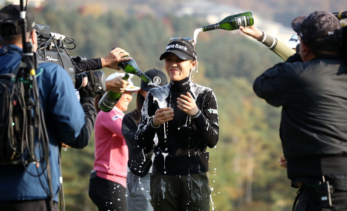 Lydia Ko wins BMW Ladies Championship for 18th LPGA victory