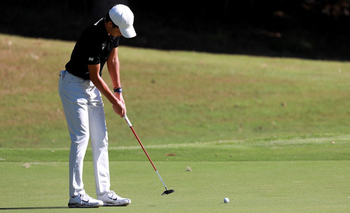 Men’s Golf in Contention After Day One in Florida