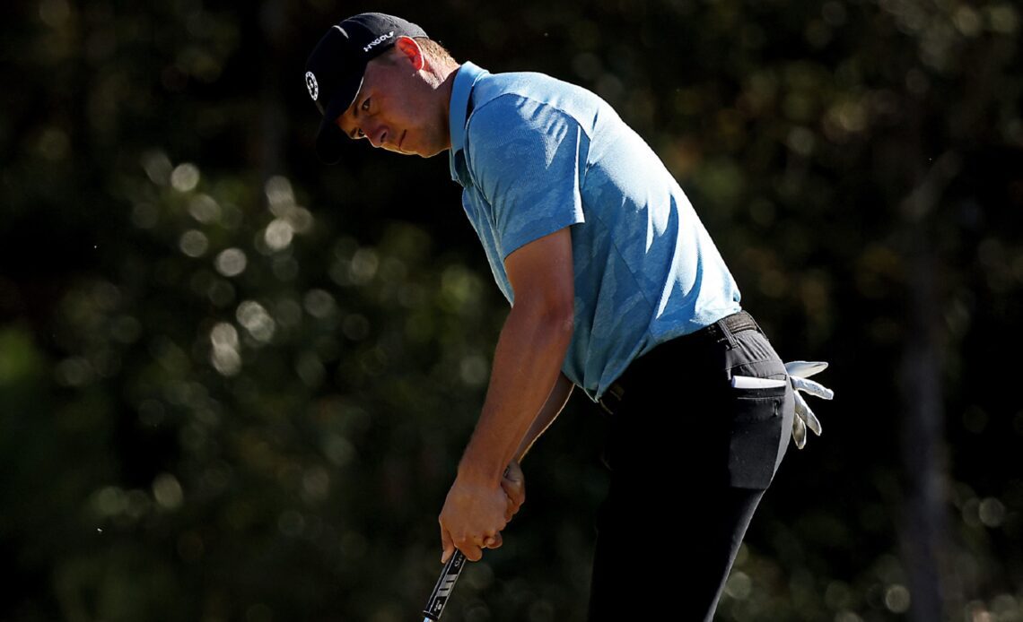 Spieth Shocker: Watch Jordan Miss With Backhanded Tap-In