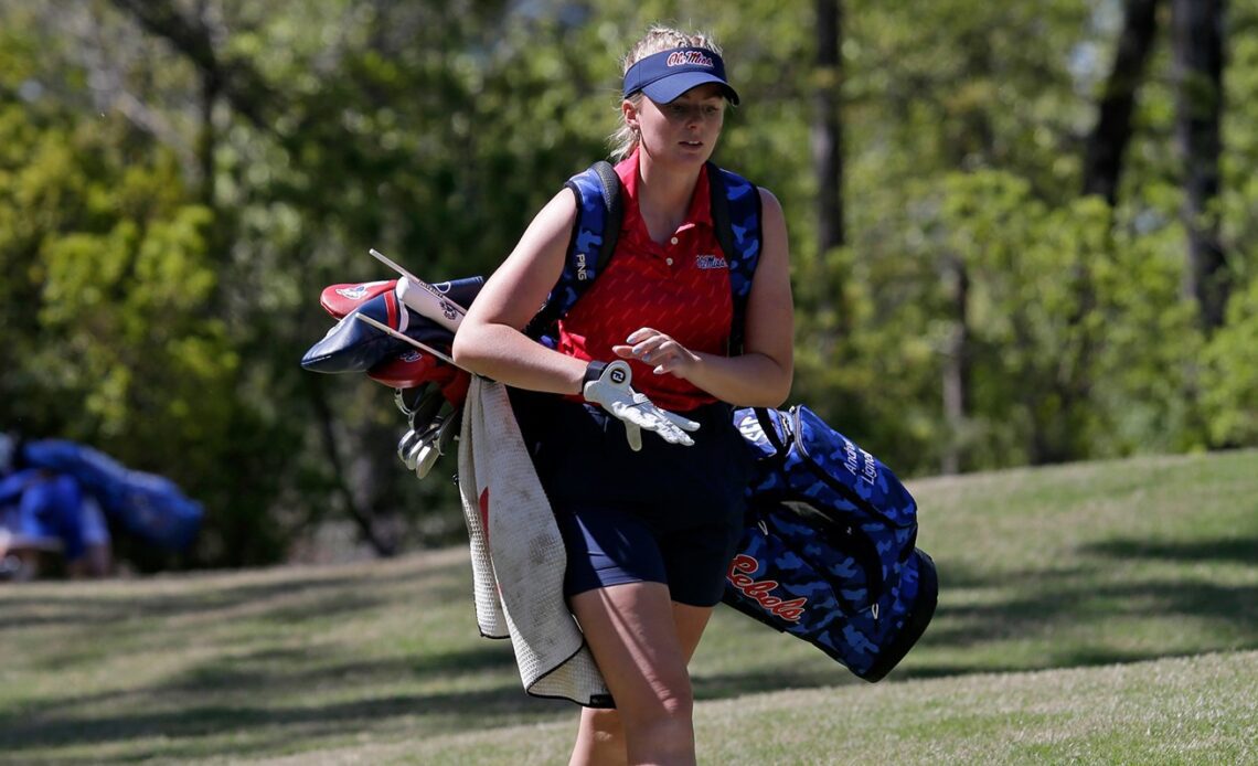 Women’s Golf Caps Off Opening Day of Blessings Invite in Second