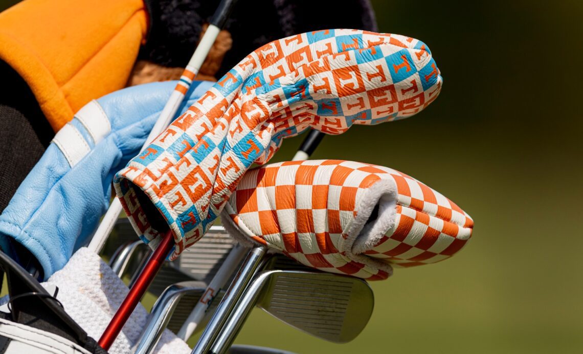 KNOXVILLE, TN - September 19, 2022 - Power T and checkerboard golf club covers during the Mercedes-Benz Collegiate Championship at Cherokee Country Club in Knoxville, TN. Photo By Andrew Ferguson/Tennessee Athletics