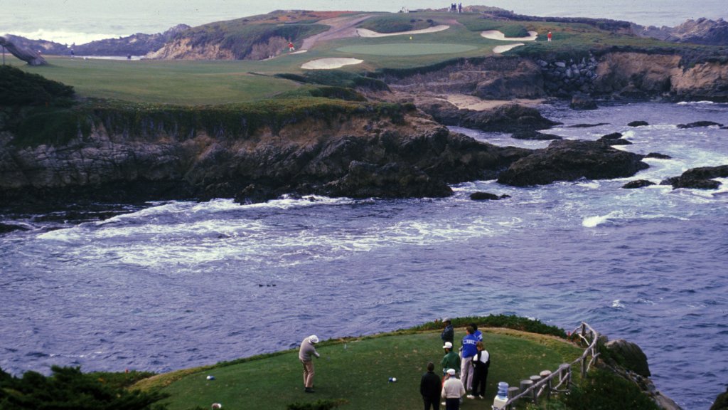 This college golfer aces one of the most famous holes in golf