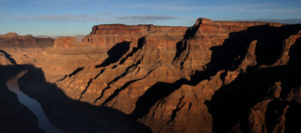 Influencer fined over Grand Canyon golf stunt