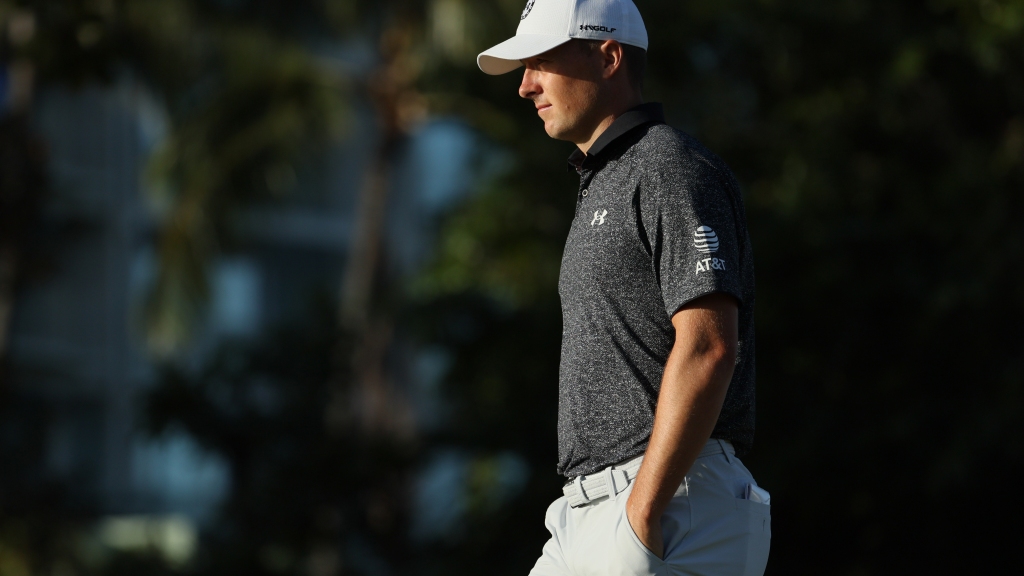 Jordan Spieth leads, opens up on RV life on Tour