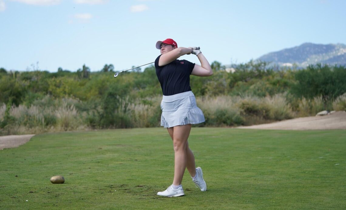 Lauterbach in lead for Badgers after two rounds