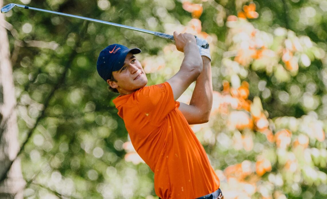 No. 5 Illini Hold Day 1 Lead at Hal Williams Collegiate