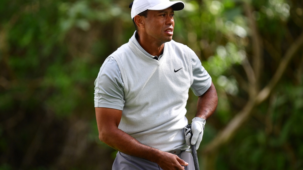 Tiger Woods soars up Genesis Invitational leaderboard Saturday