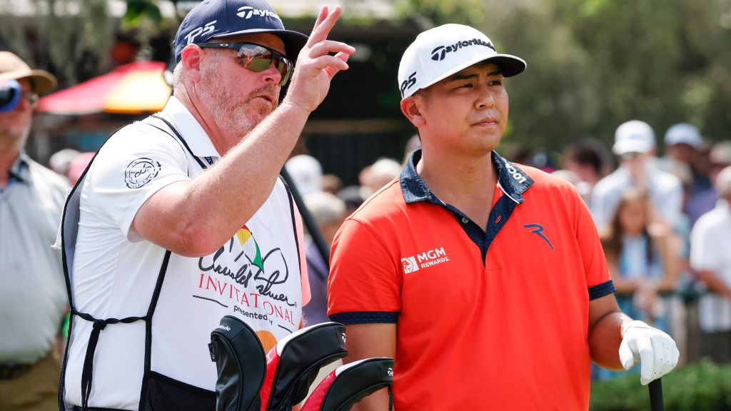 Kurt Kitayama hires former Bryson DeChambeau caddie, wins on PGA Tour
