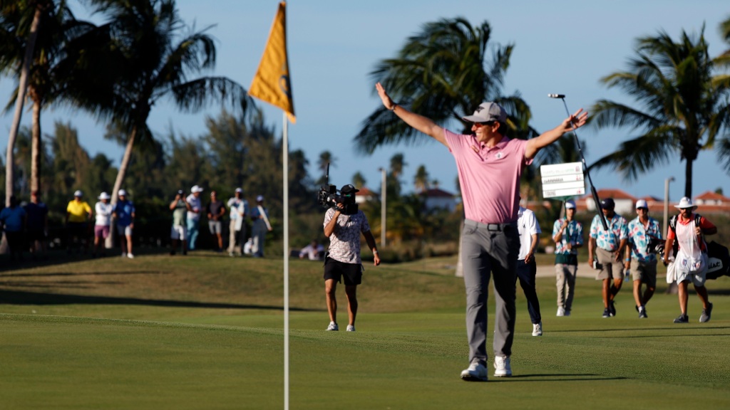 Nico Echavarria wins maiden PGA Tour title at 2023 Puerto Rico Open