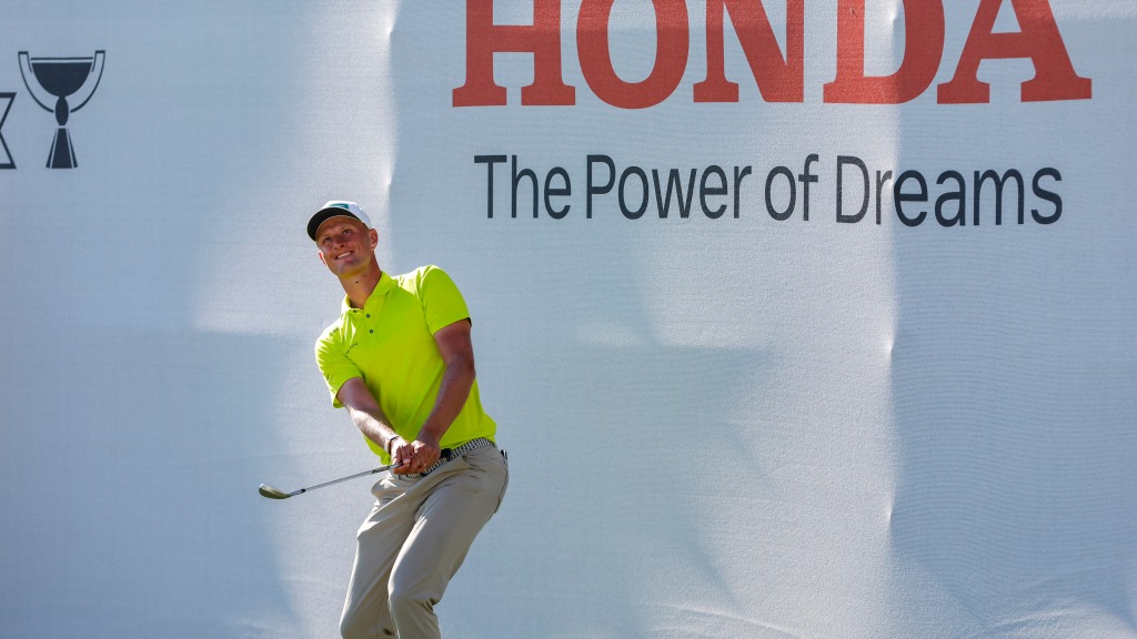 Worker charged with stealing $15K from PGA Tour pro at Honda Classic