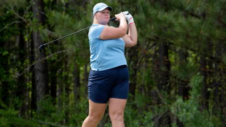 Internationals Spark Women's Golf Heading To ACC Championships