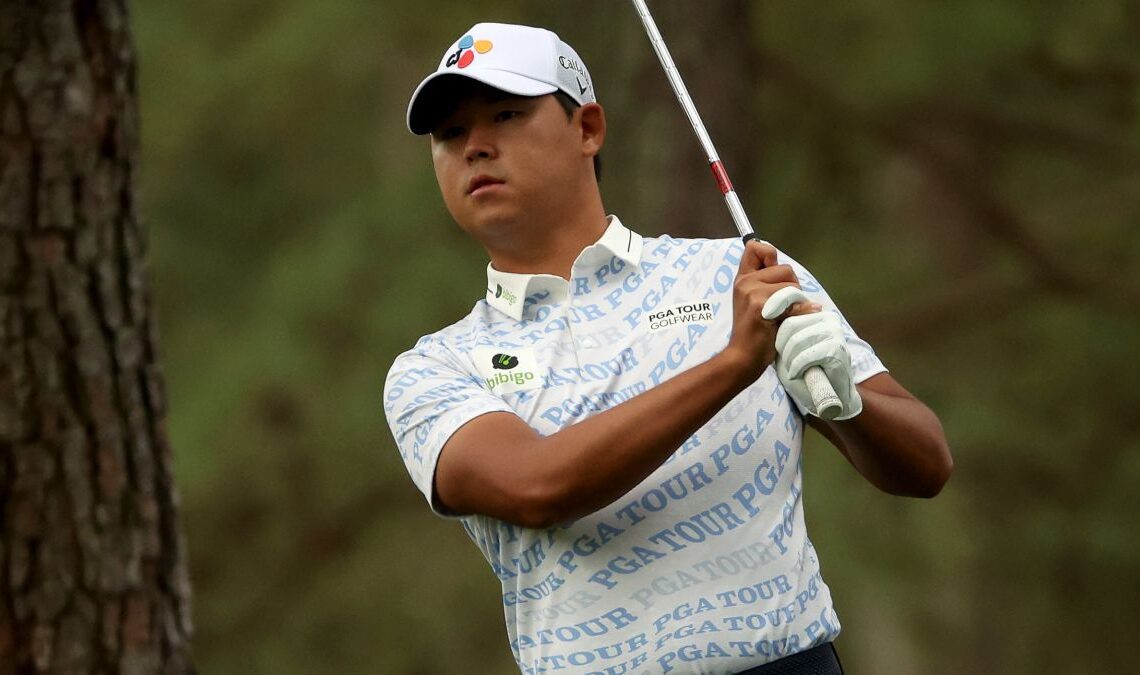 Si Woo Kim Wears PGA Tour Shirt... While Playing With Phil Mickelson