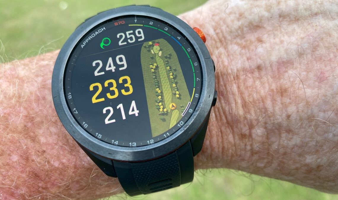 Garmin Approach S70 Golf Watch Review