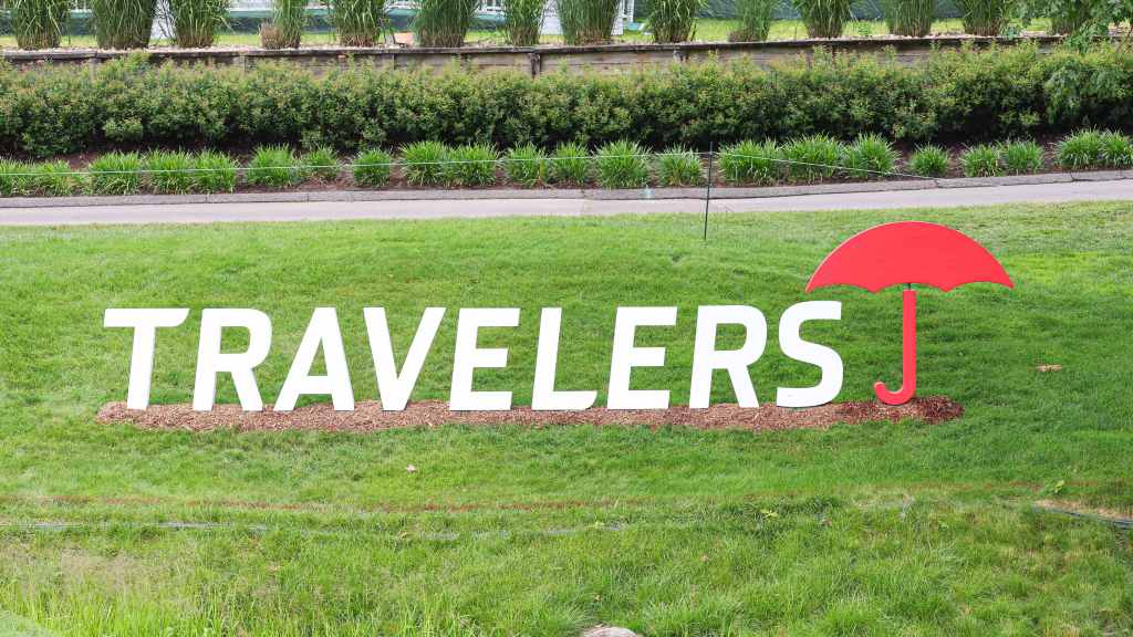 2023 Travelers Championship Saturday tee times, third round TV info
