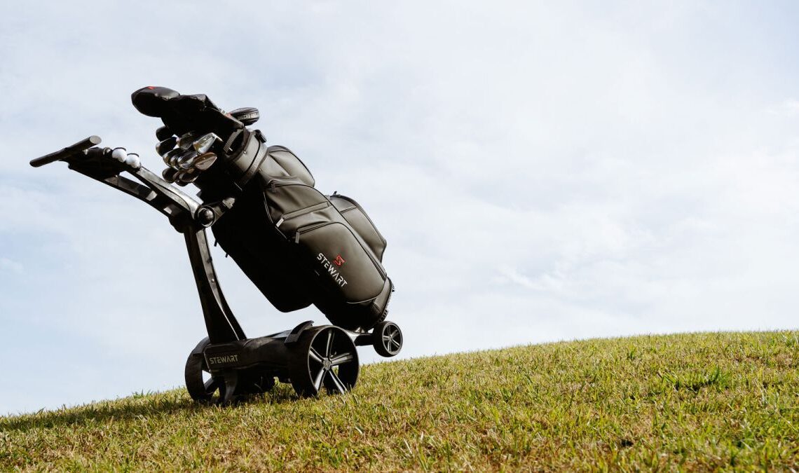 How The Stewart Golf VERTX Remote Has Broken New Ground In The Electric Trolley Market