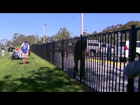 Phil Mickelson’s fence encounter at Farmers Insurance Open