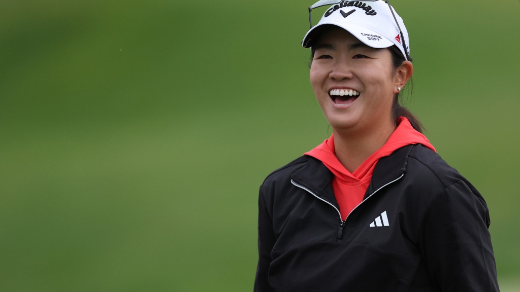 Rose Zhang wins LPGA pro debut at 2023 Mizuho Americas Open