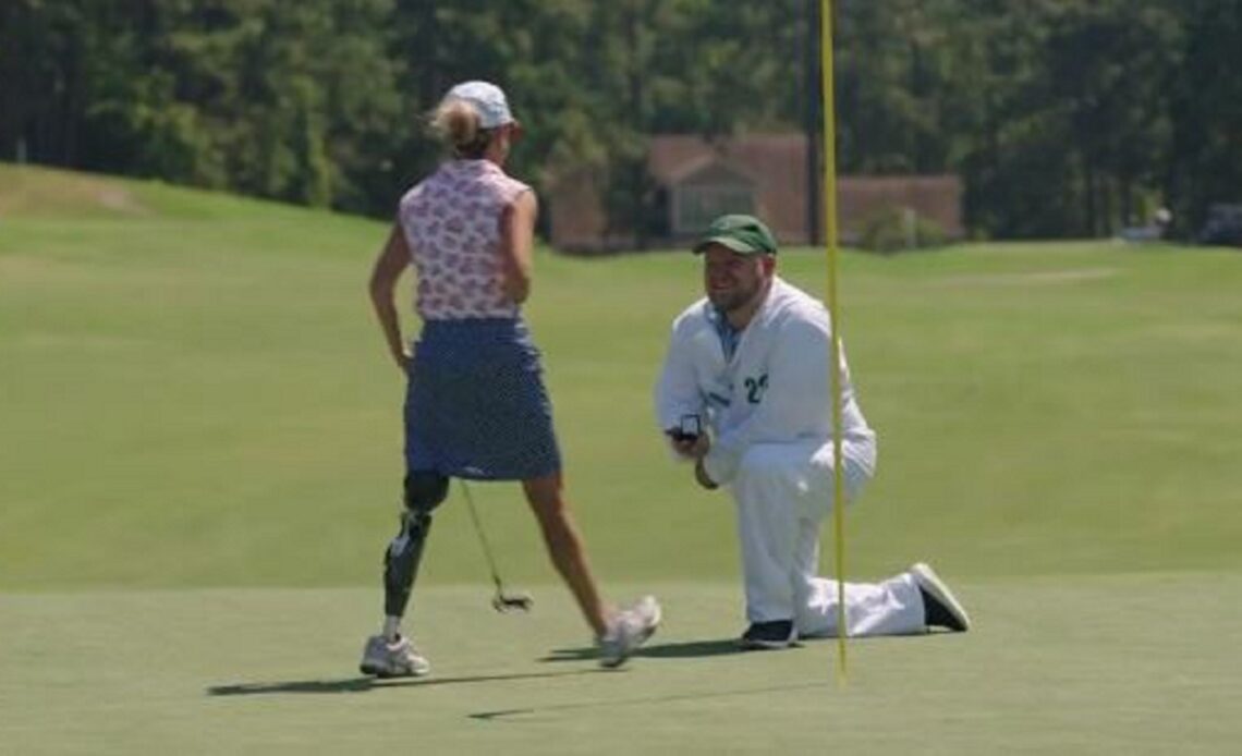 Caddie Proposes To Player On 18th Green At US Adaptive Open