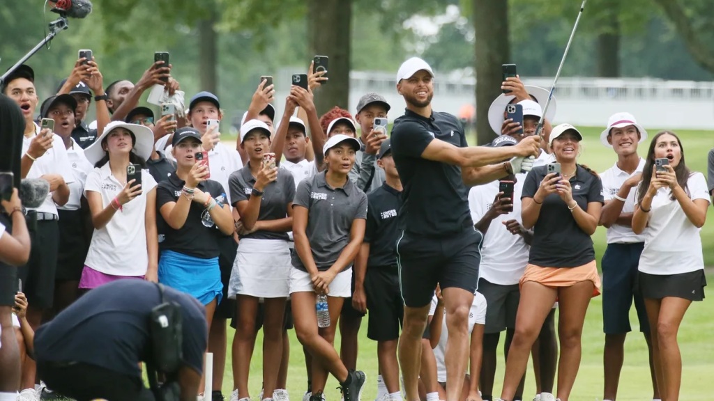 Stephen Curry touts diversity in golf, earns Ambassador of Golf Award