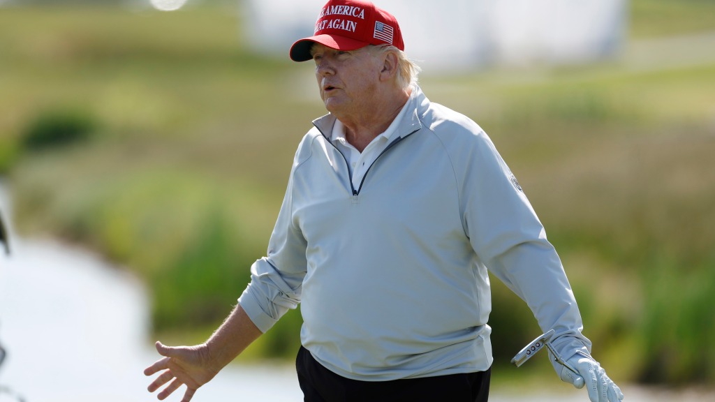 Watch Former President Donald Trump hit a vicious shank in golf outing