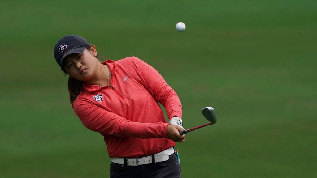 Jenny Bae set for LPGA debut after meeting with Juli Inkster