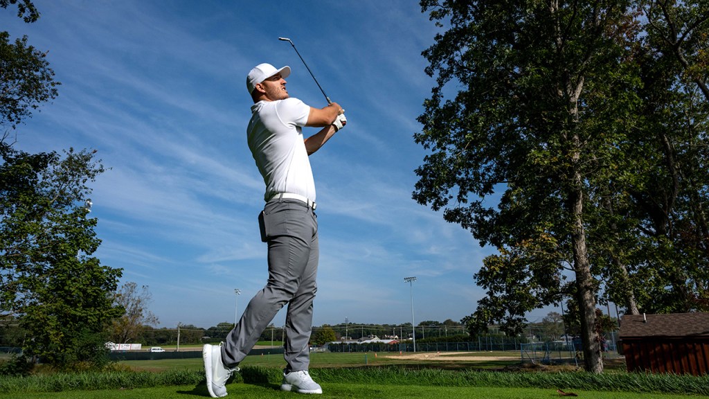 Mike Trout talks teaming with Tiger Woods on New Jersey golf course