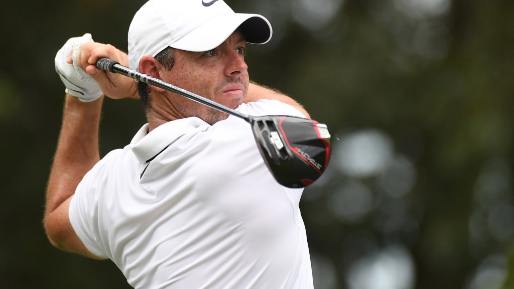 Rory McIlroy tees off at 2023 Tour Championship despite back injury