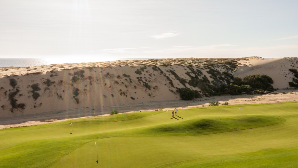 Check out the 15-hole putting course Diamante Cabo San Lucas