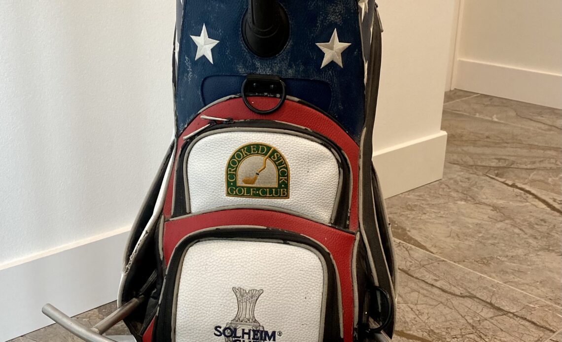 Players hold onto Solheim bags like trophies