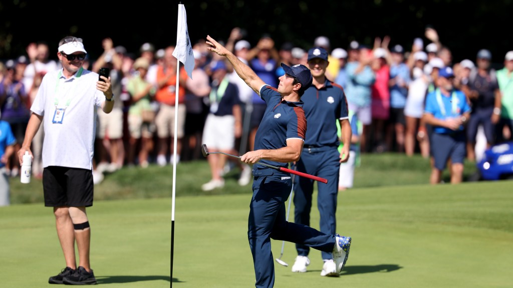 Viktor Hovland made an ace on a par-4 during Ryder Cup practice round