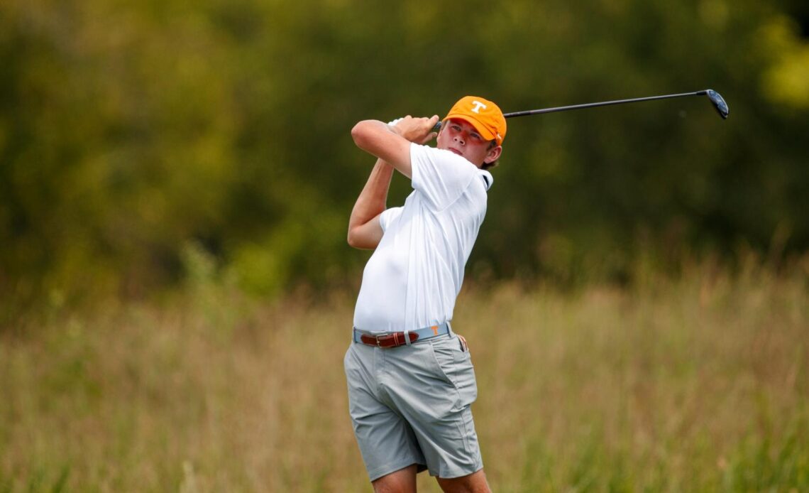 Vols in First, Lewis Tied for Second Individually After Round One of Visit Knoxville Collegiate