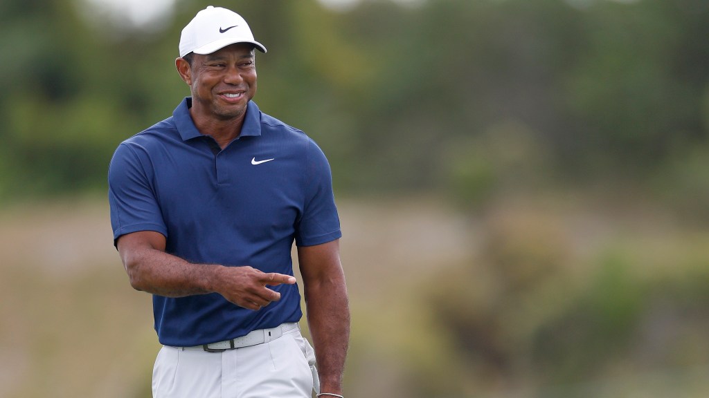 Tiger Woods cuts pro-am round to nine holes at Hero World Challenge