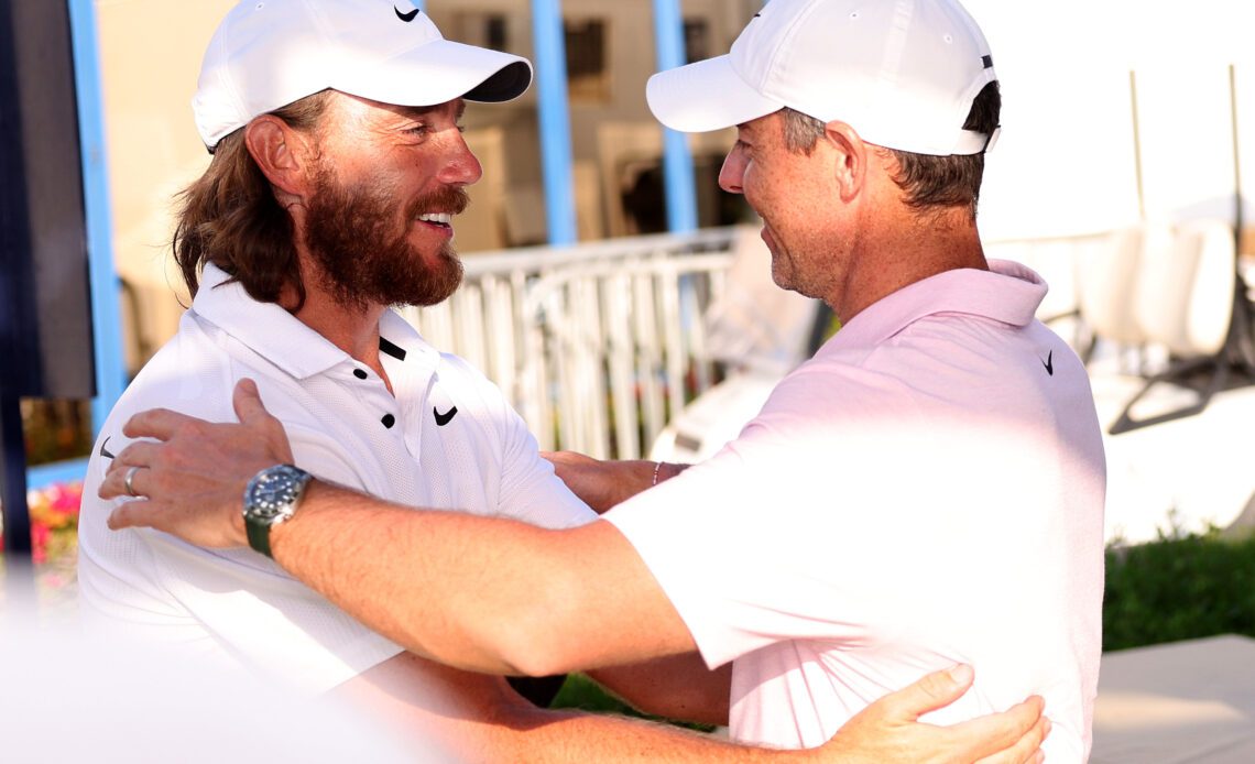 Tommy Fleetwood leads, Rory McIlroy one back at Dubai Invitational