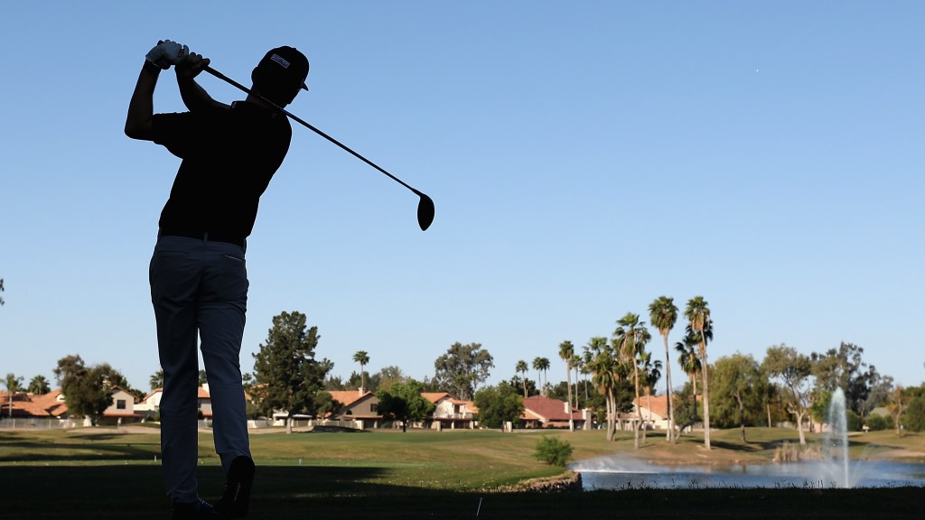 Arizona golf course superintendent to be arraigned over foul smell