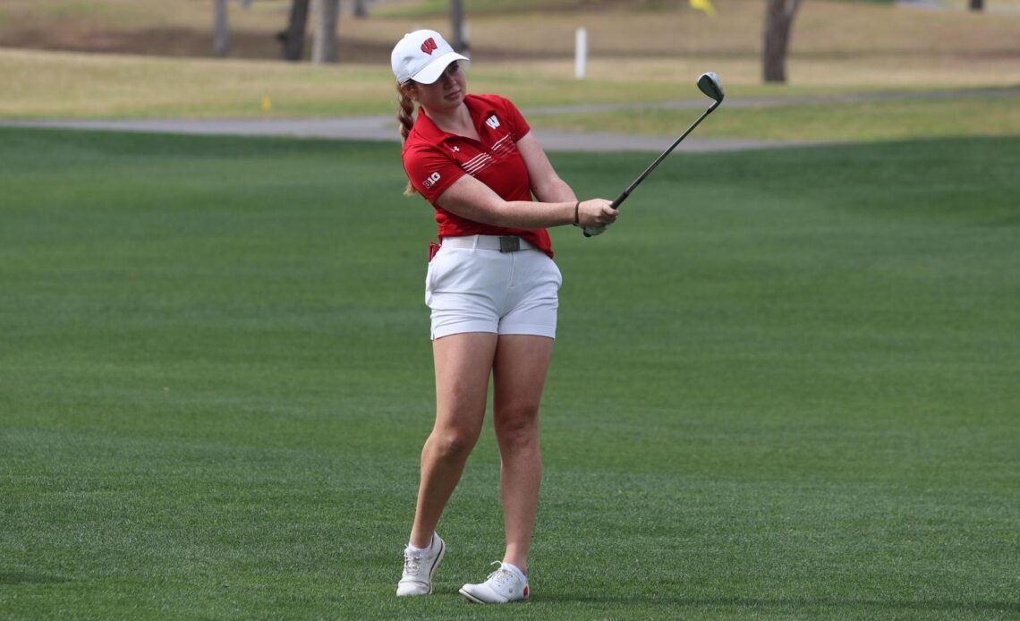 Carter leads Badgers after first day of Briar's Creek Invitational