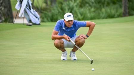 Men's Golf Complete First Day in Florida