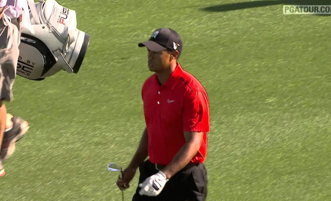 Signature Shots: Tiger Woods eagles No. 18 at the Honda Classic